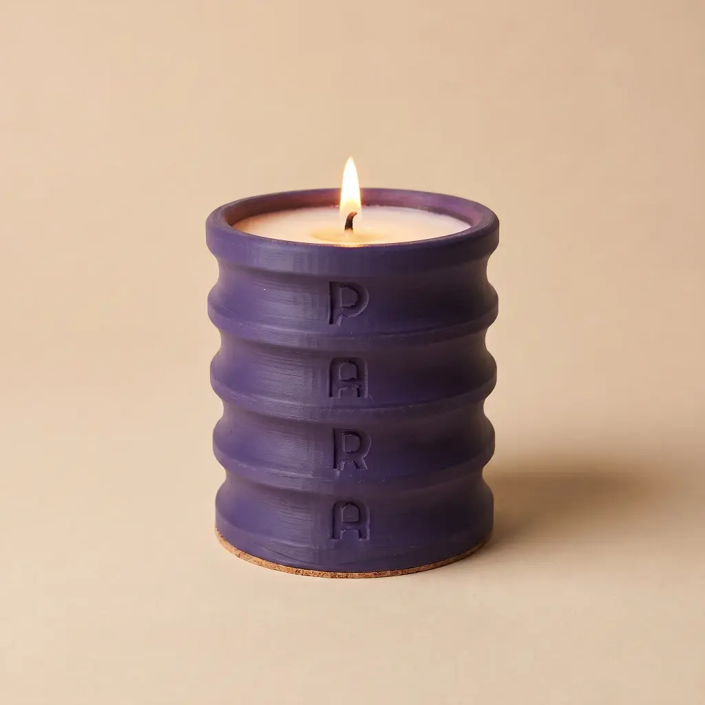 para-C01-candle-madagascar-vanilla-lit.webp